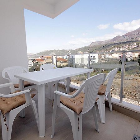 Apartment Melina Dobra Voda Kültér fotó