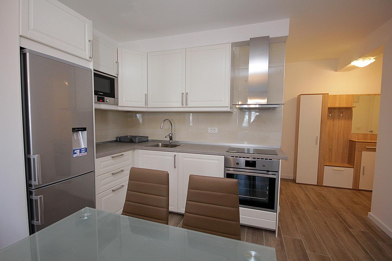 Apartment Melina Dobra Voda Kültér fotó