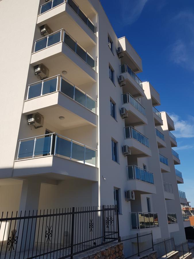 Apartment Melina Dobra Voda Kültér fotó